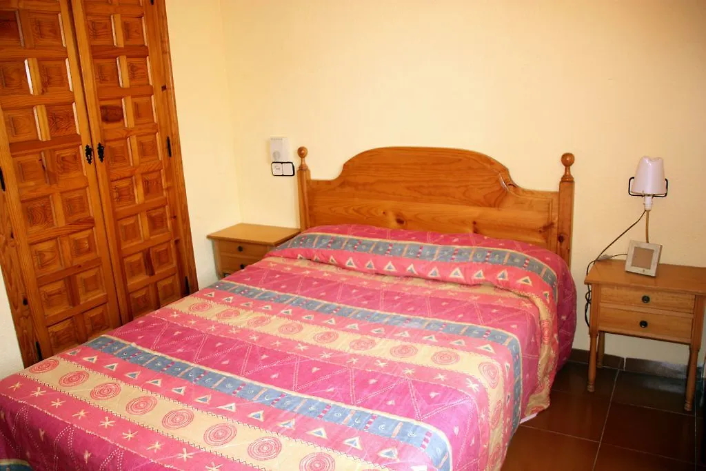 Hibiscus Apartamentos-1